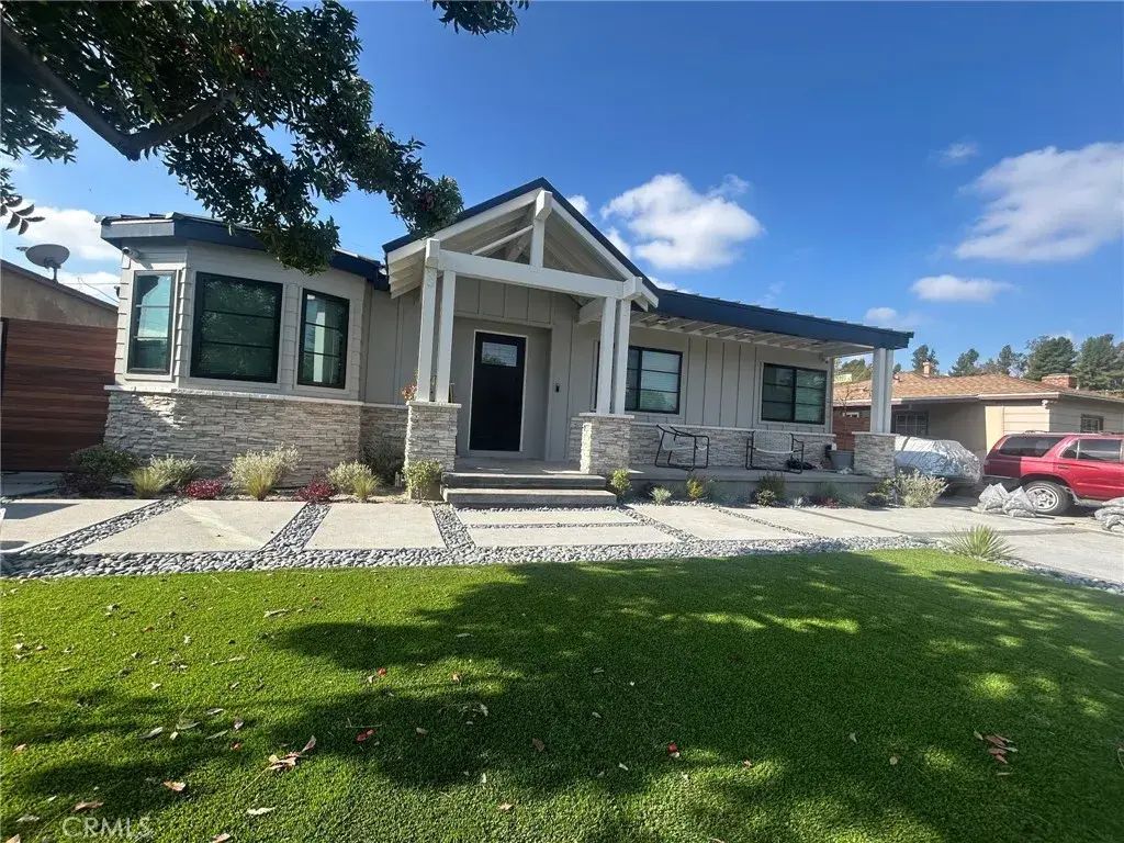 2051 Mcpherson, Los Angeles