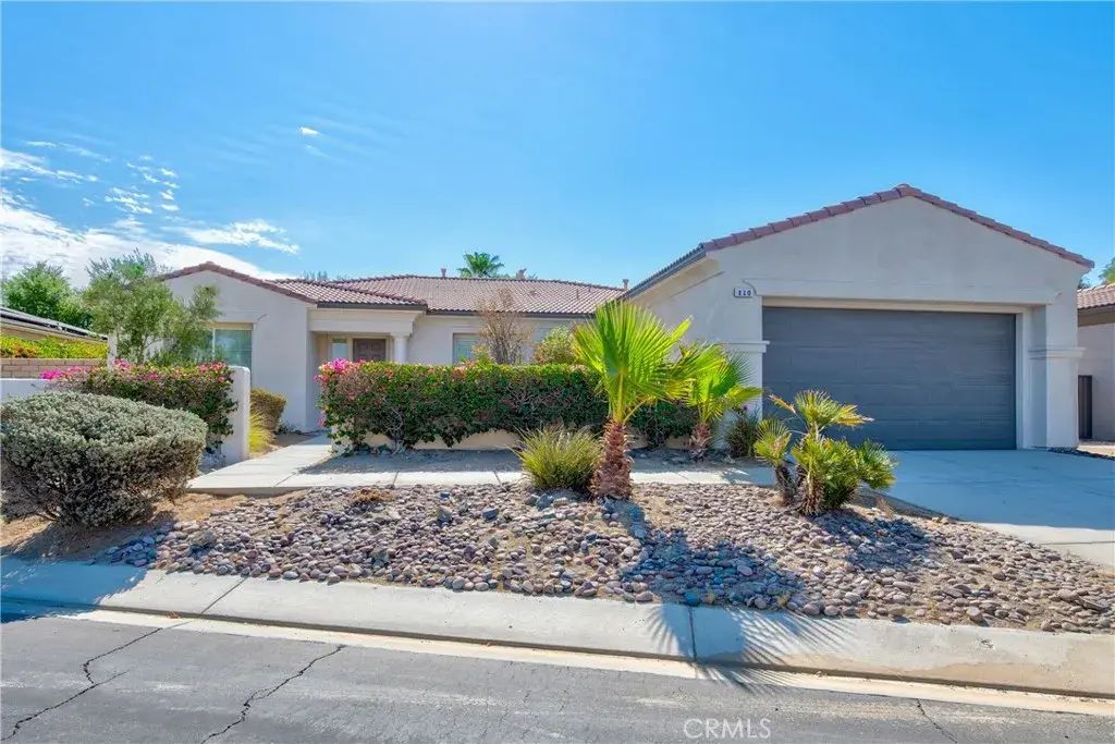 110 Francesca Court, Palm Desert