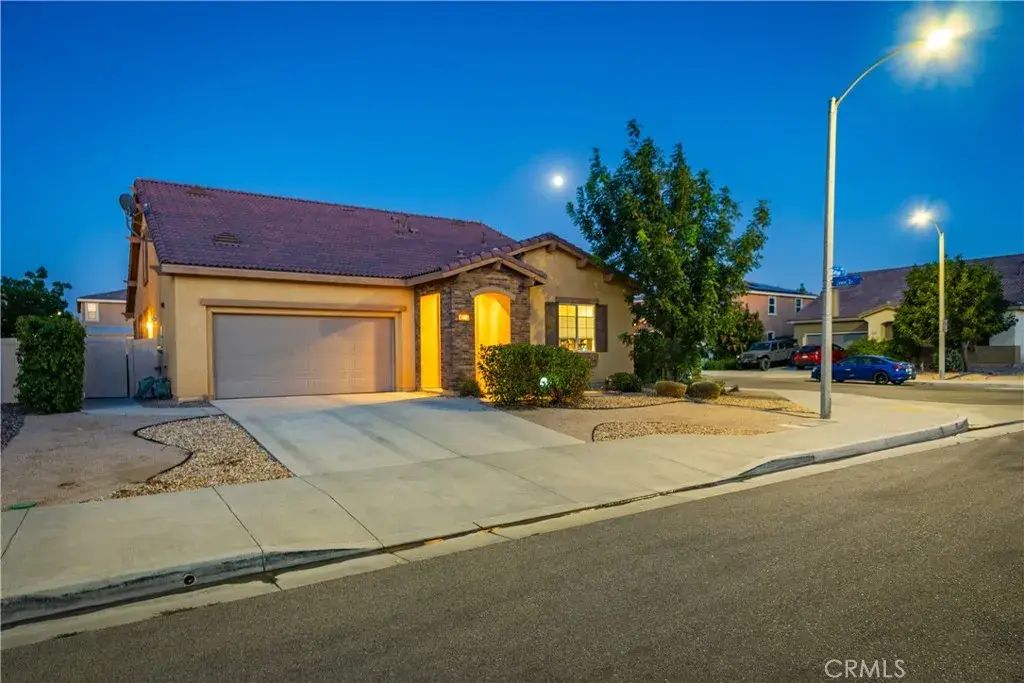 43846 Catsue, Lancaster