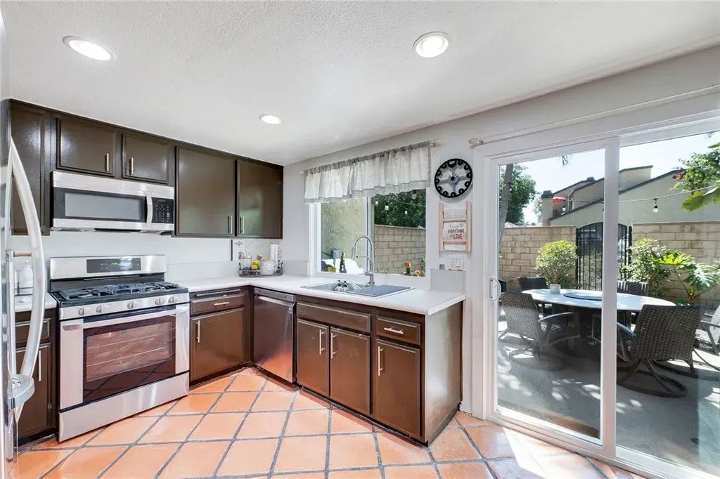 25902 Triton Court, Mission Viejo