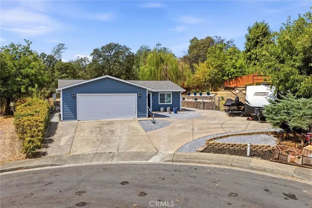 1045 Jaxon Way, Redding