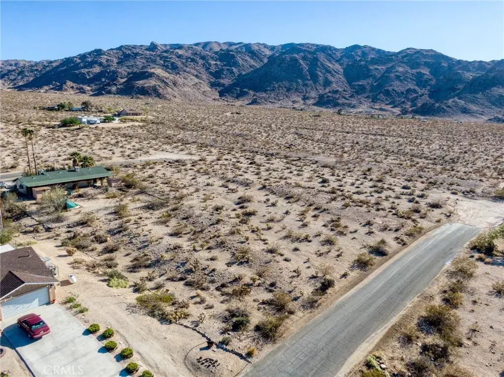 74425 Twilight Dr, 29 Palms