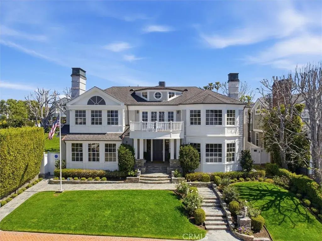 814 Pacific Avenue, Manhattan Beach