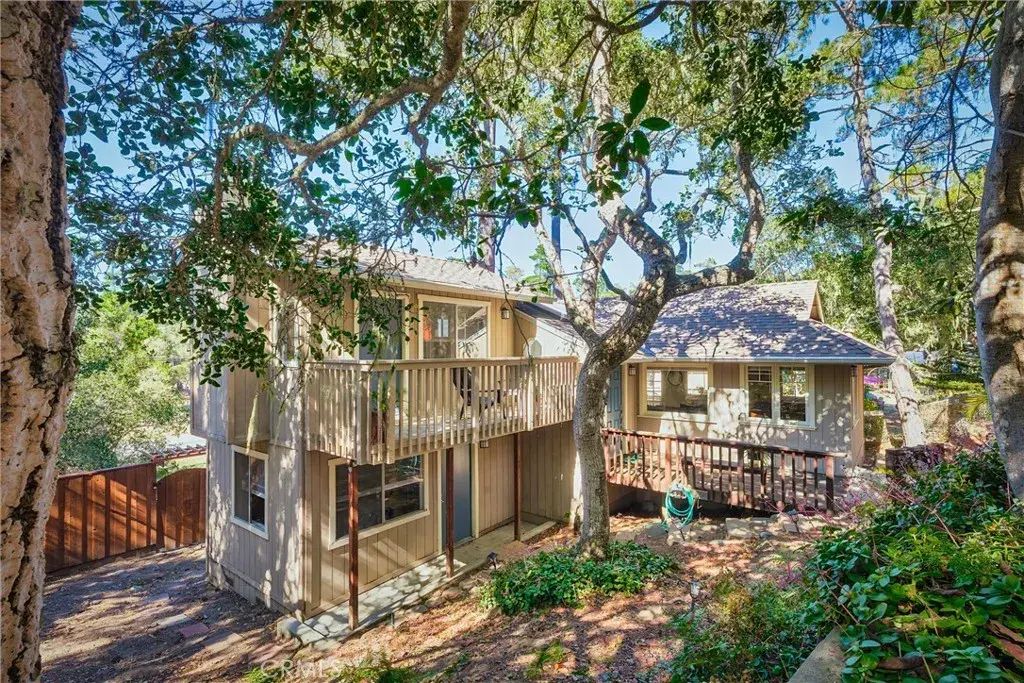 1361 Haddon, Cambria