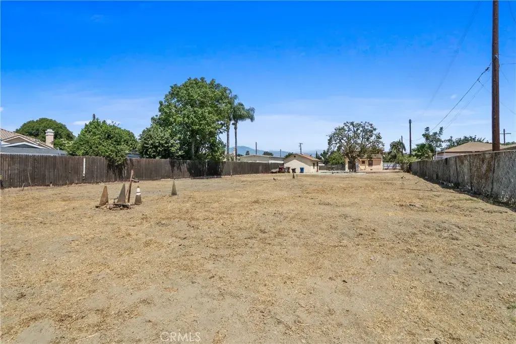 12404 Poinsettia, El Monte
