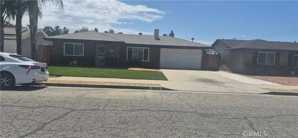 855 Cameo Avenue, Hemet
