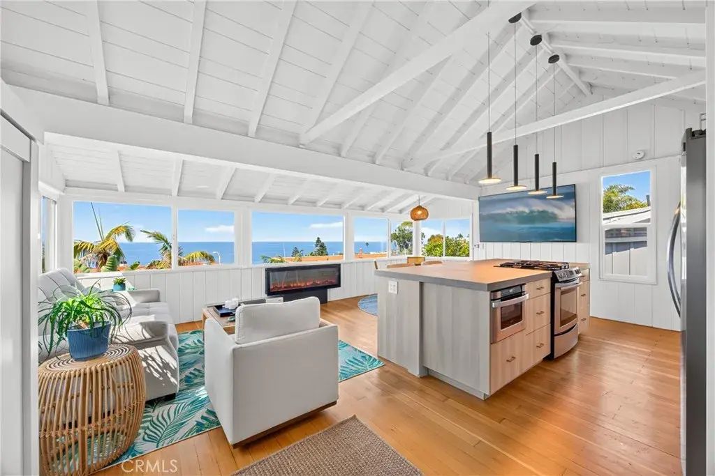 2955 Terry, Laguna Beach