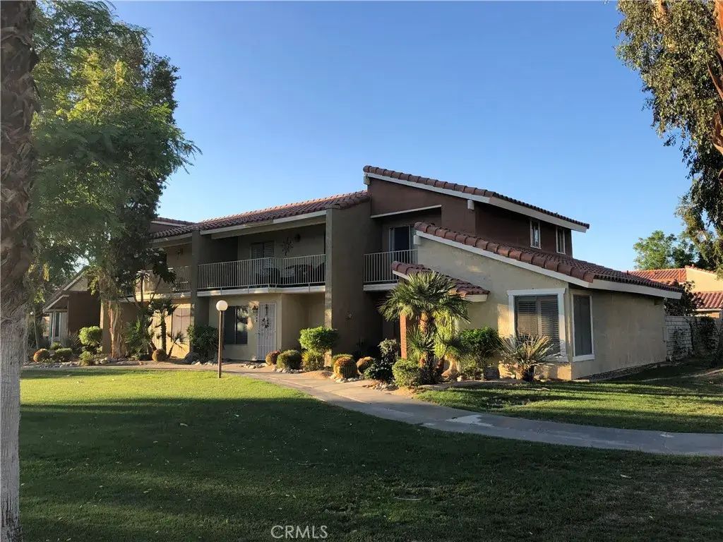 307 Tava, Palm Desert