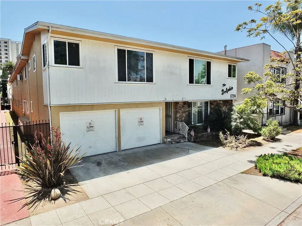 1724 E 1st 3, Long Beach