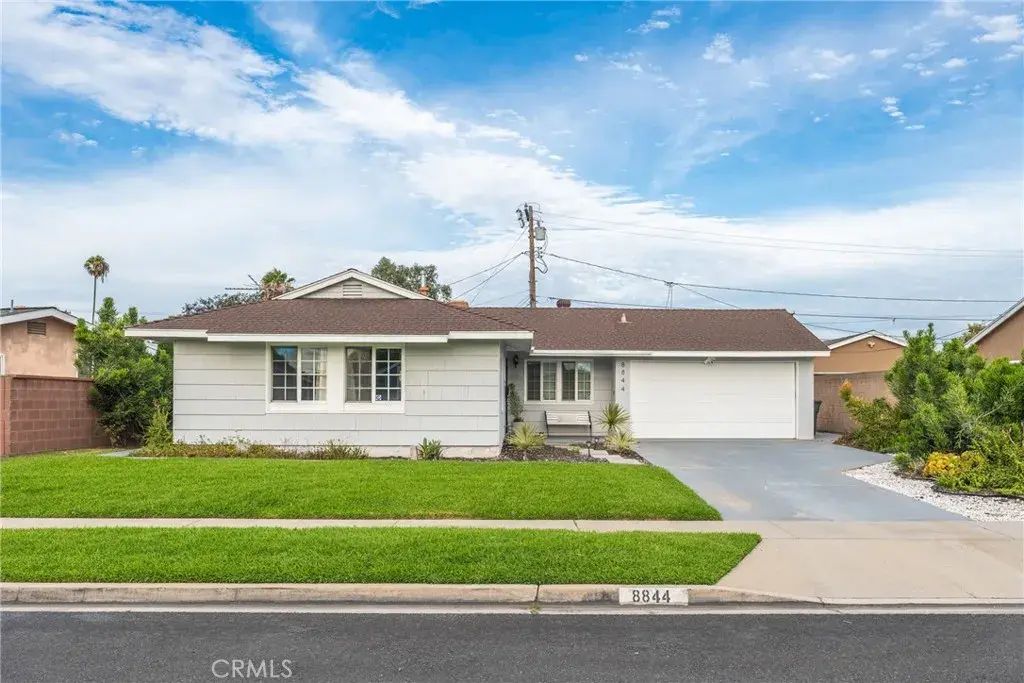 8844 Garfield, Buena Park
