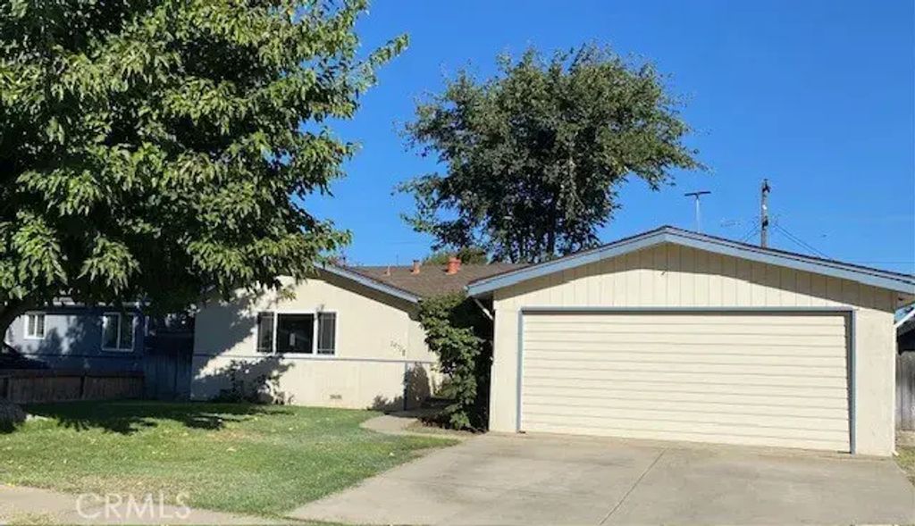 2672 9th Avenue, Merced