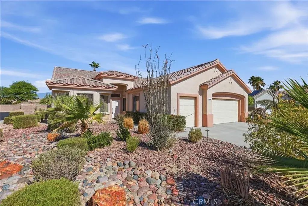 39375 Falconwood Court, Palm Desert