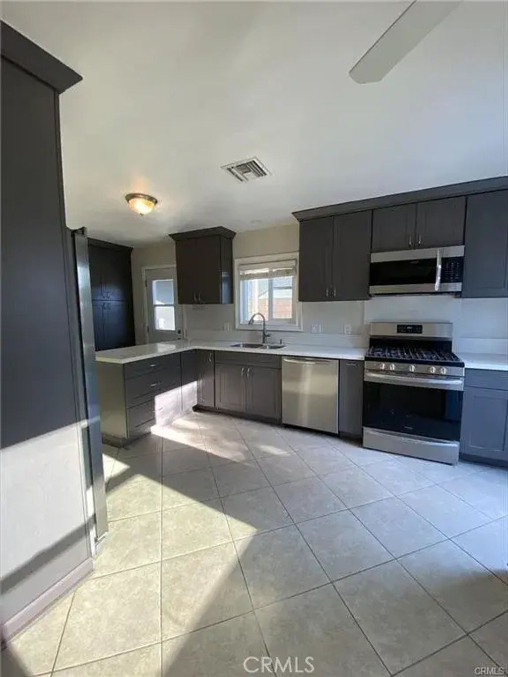 16131 Warren Lane, Huntington Beach