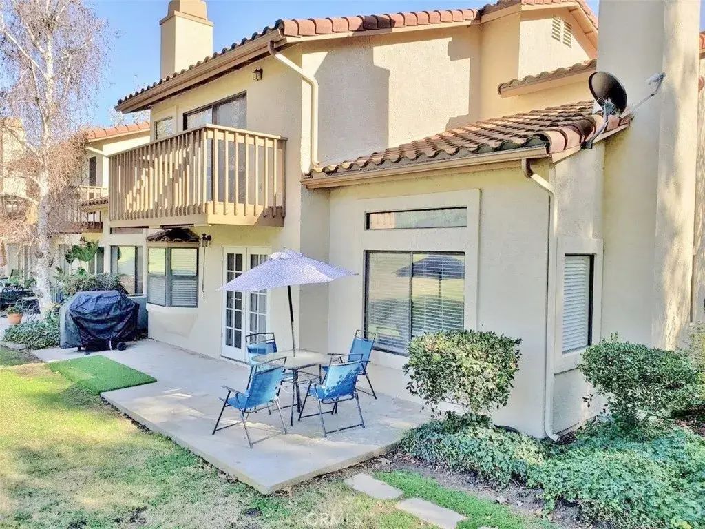 1718 Tecalote Drive 22, Fallbrook