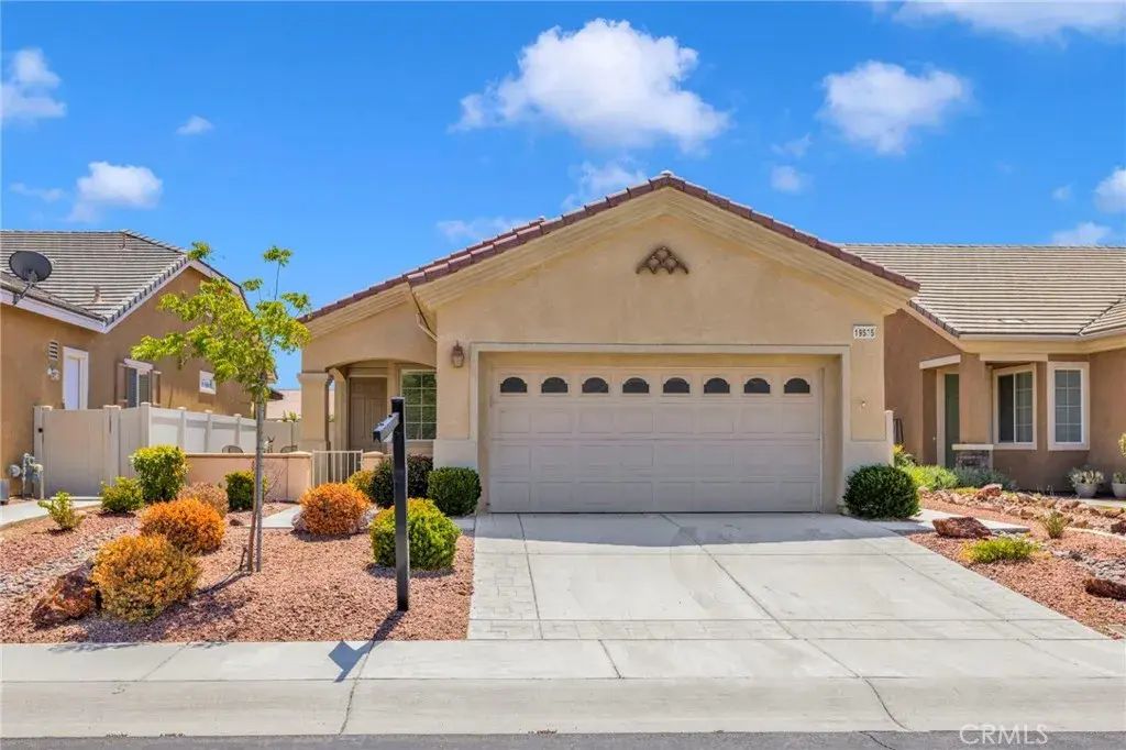 19535 Hanely, Apple Valley