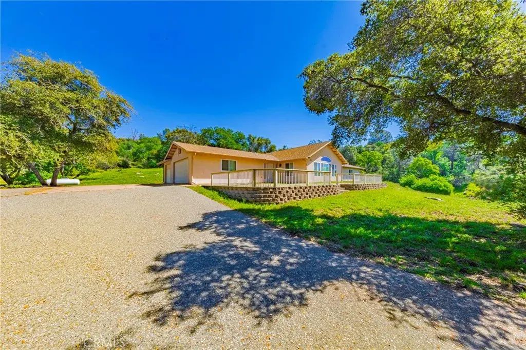 33322 Lucky Ridge, Coarsegold