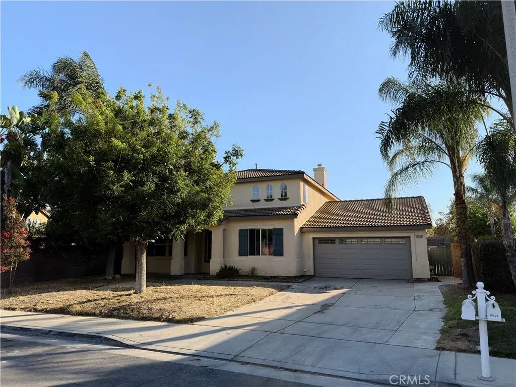 6879 Red Cardinal Court, Corona