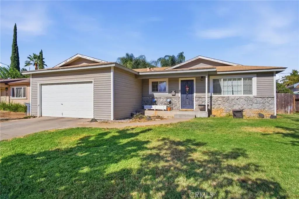 3125 N Parsons, Merced
