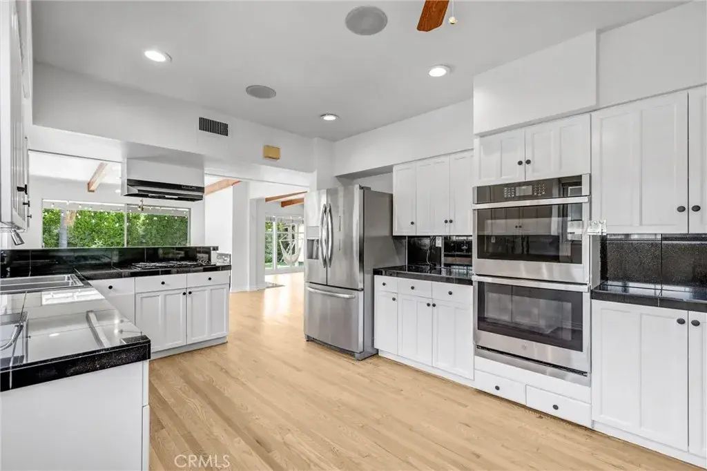 6106 Wilkinson Avenue, Valley Glen