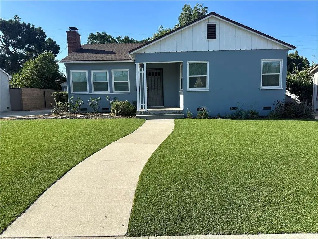 464 W Columbia Street, Pomona