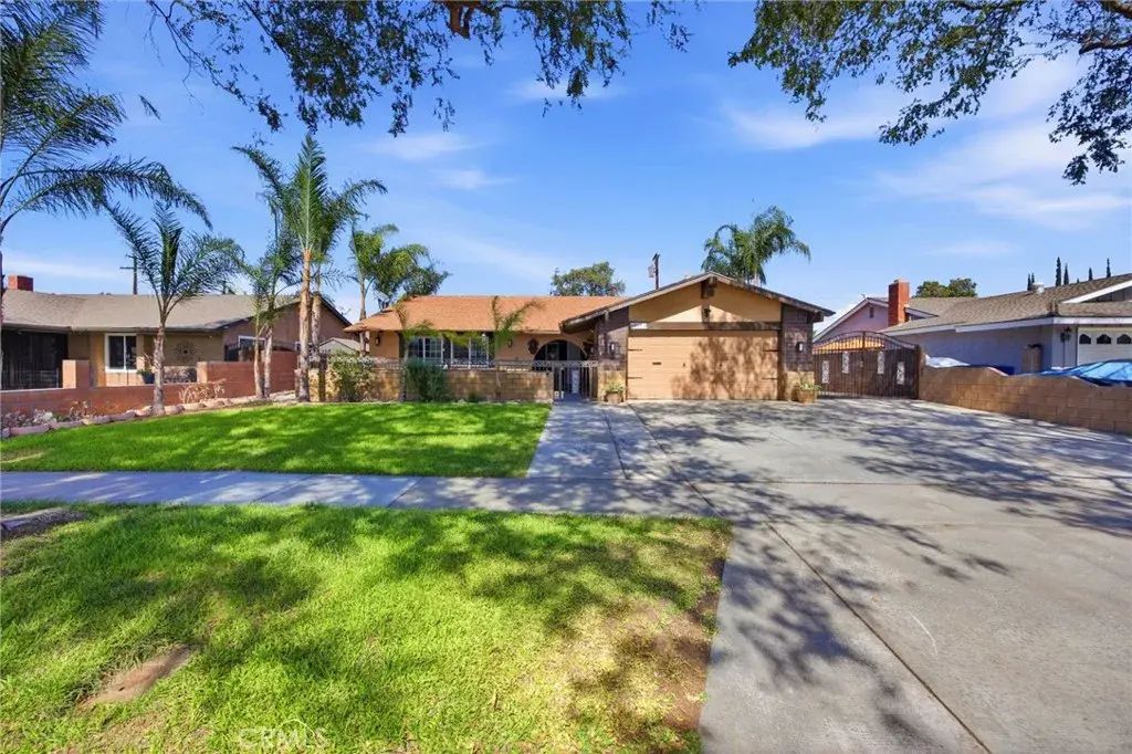 3935 Burge Street, Riverside