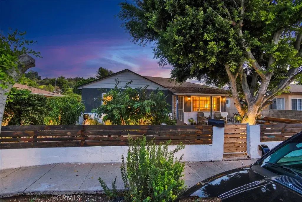 4420 Van Horne, Los Angeles