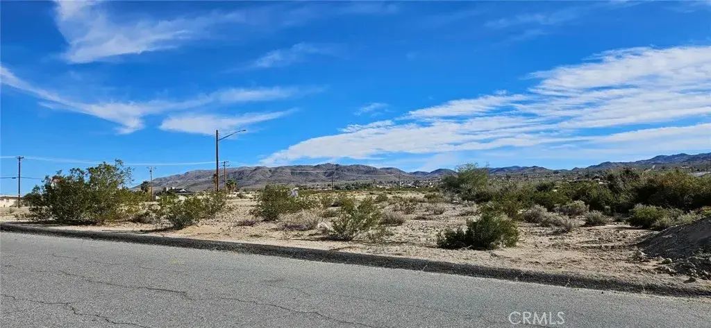 800 Utah Trl., 29 Palms