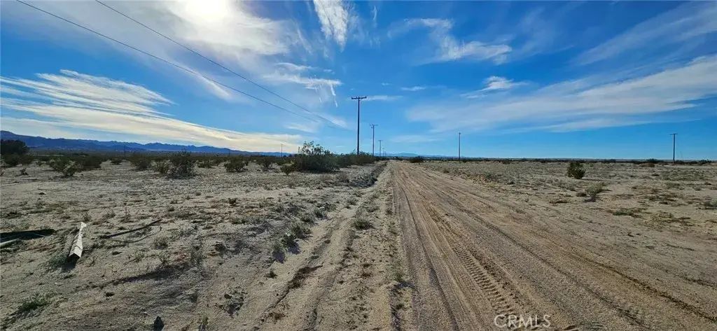 800 Mesa Dr., 29 Palms