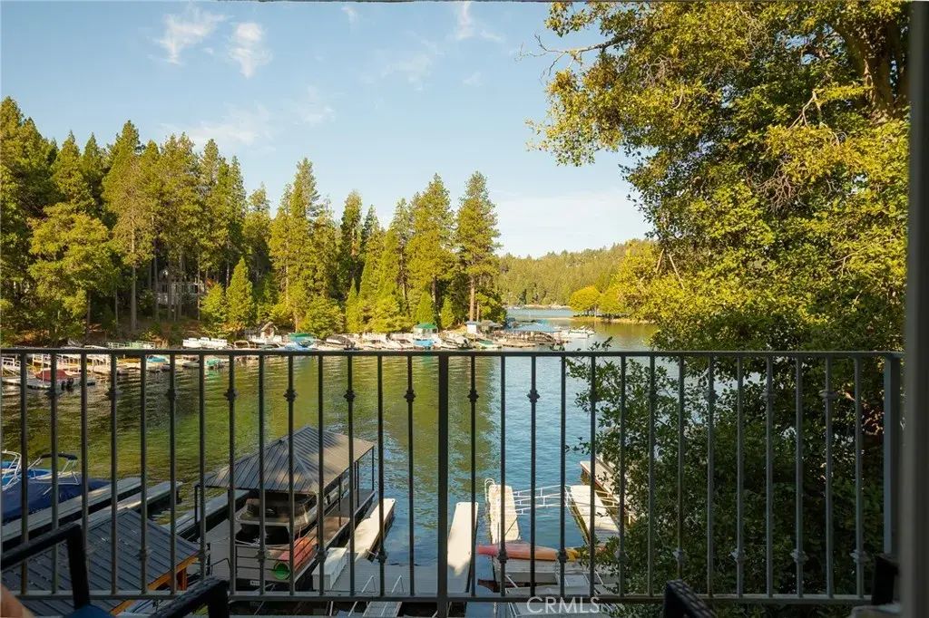 366 Lake Resort, Lake Arrowhead