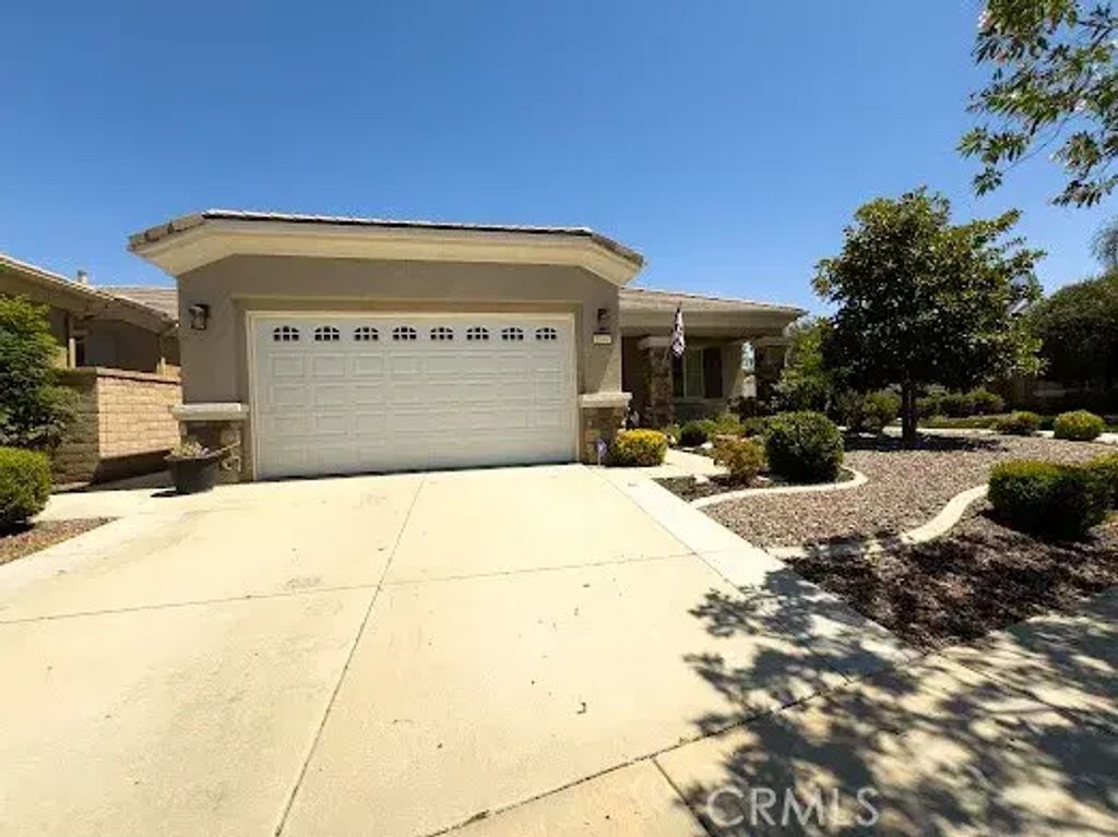 1696 Via Rojas, Hemet