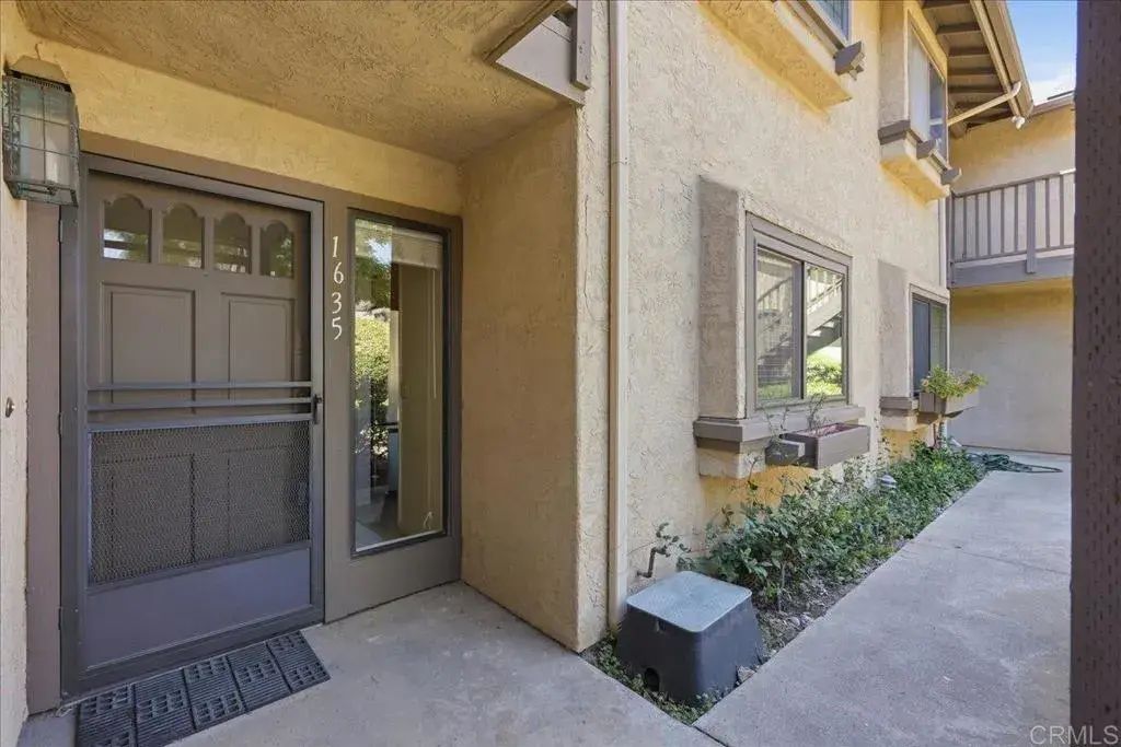 1635 Pala Lake Dr, Fallbrook