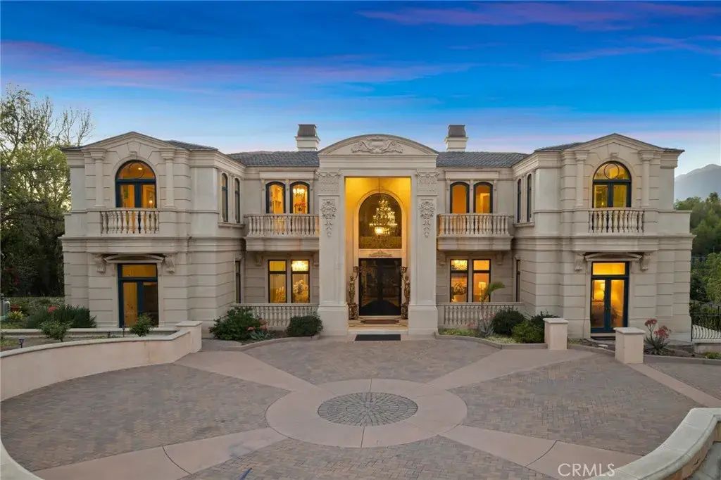 165 Circle, Bradbury