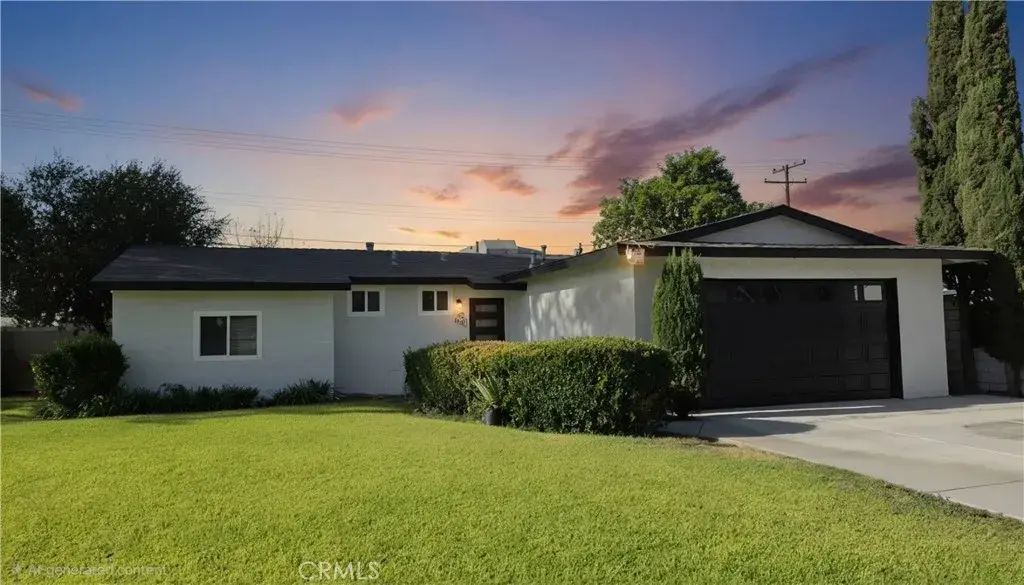 8868 Randolph Street, Riverside