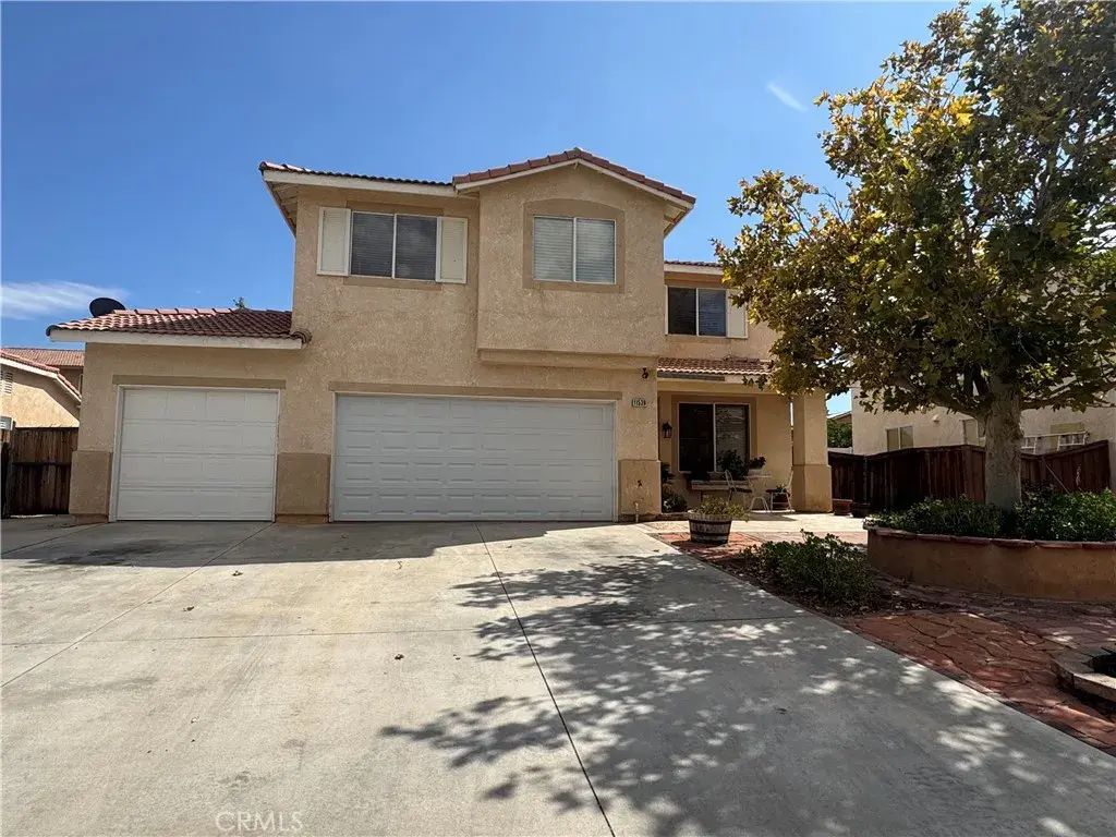 11539 Summer Street, Adelanto