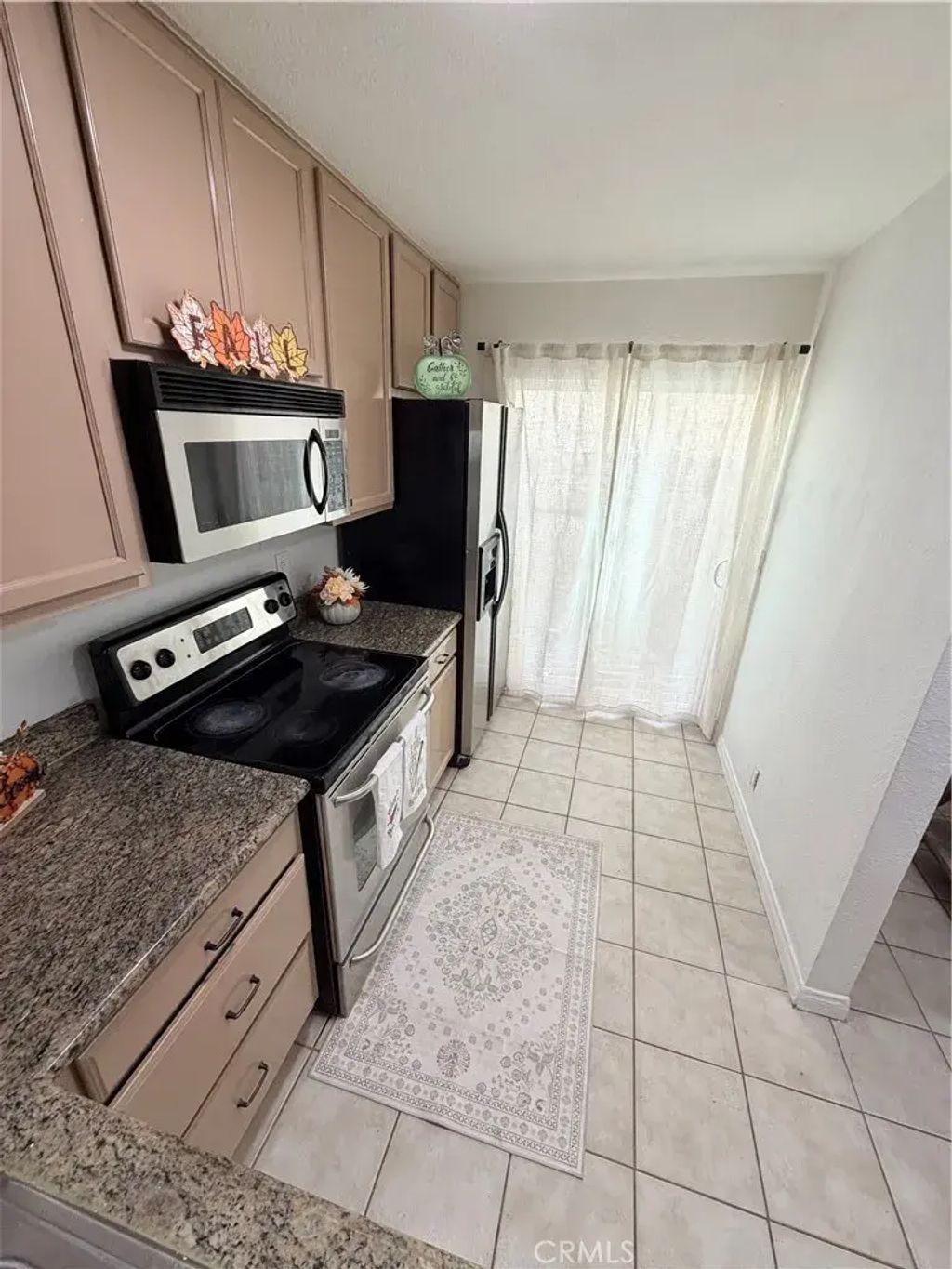 9210 Kenwood Dr. H, Spring Valley