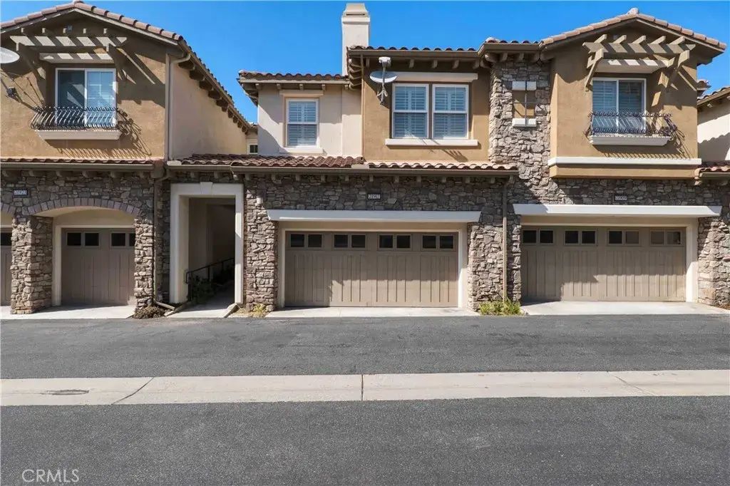 21917 Bella Vista Place, Chatsworth