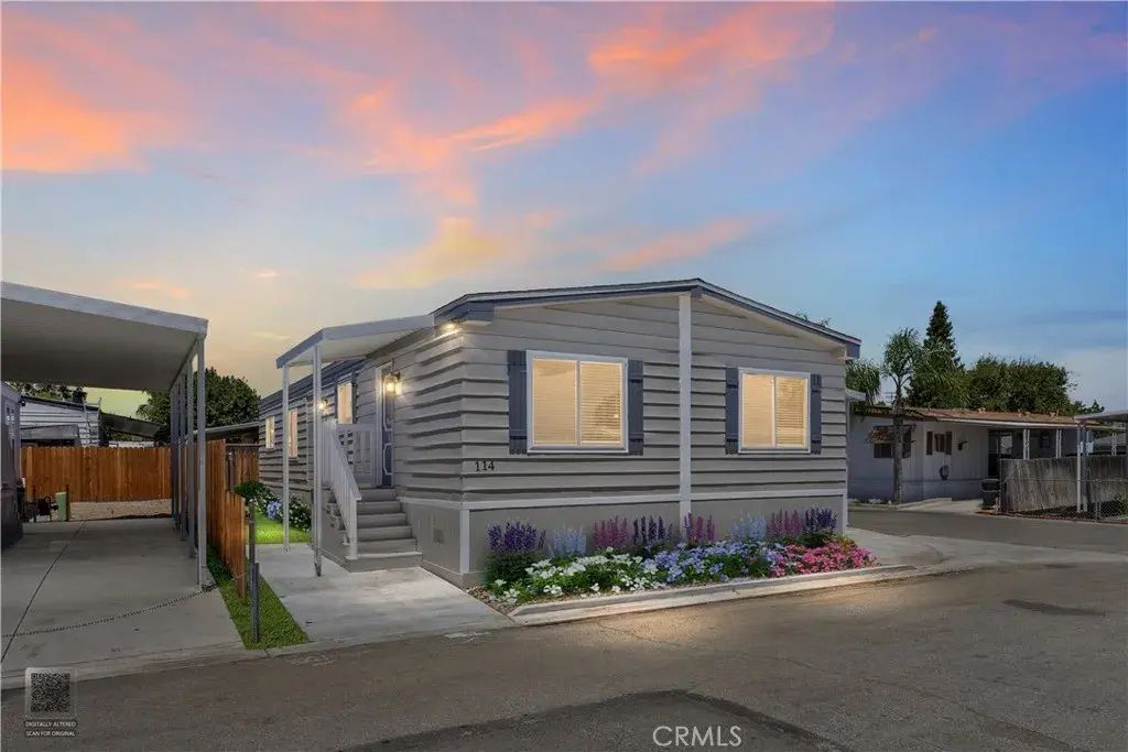 114 Cedarwood, Bakersfield