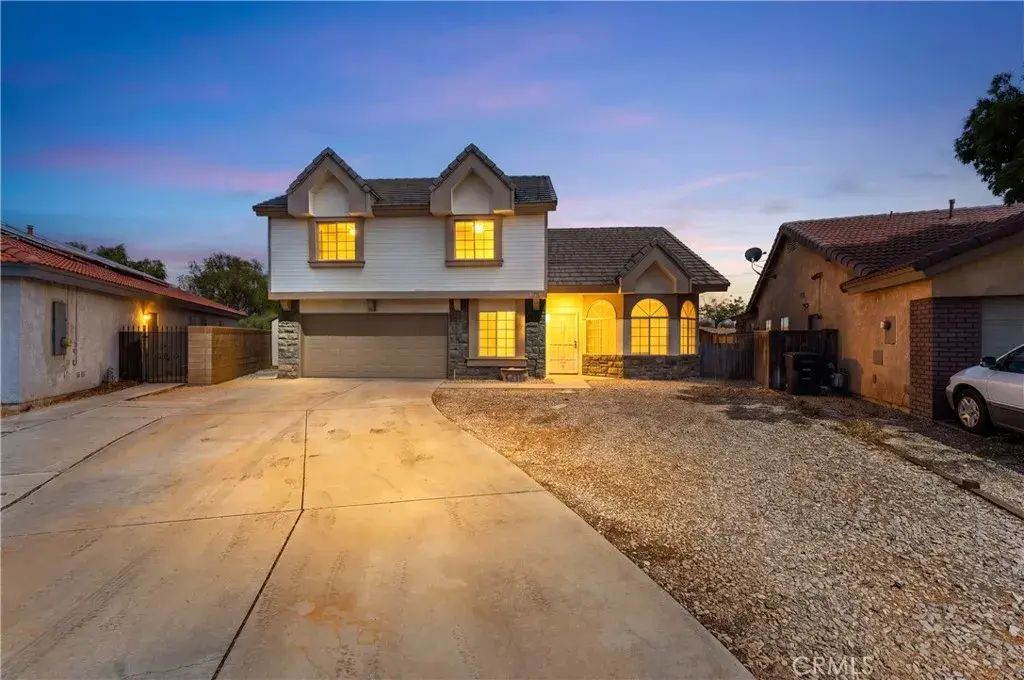 1000 Cloverdale Court, Rosamond