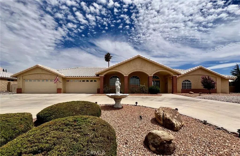 12753 Quail Covey Road, Apple Valley