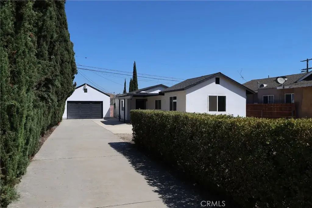 742 Simmons, Los Angeles