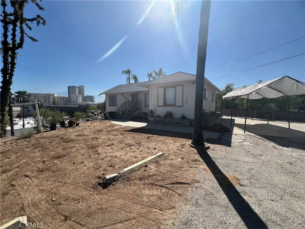 11288 San Juan A&b, Loma Linda