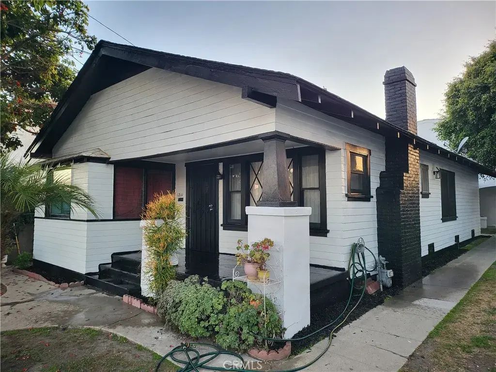 1209 S Grand, San Pedro