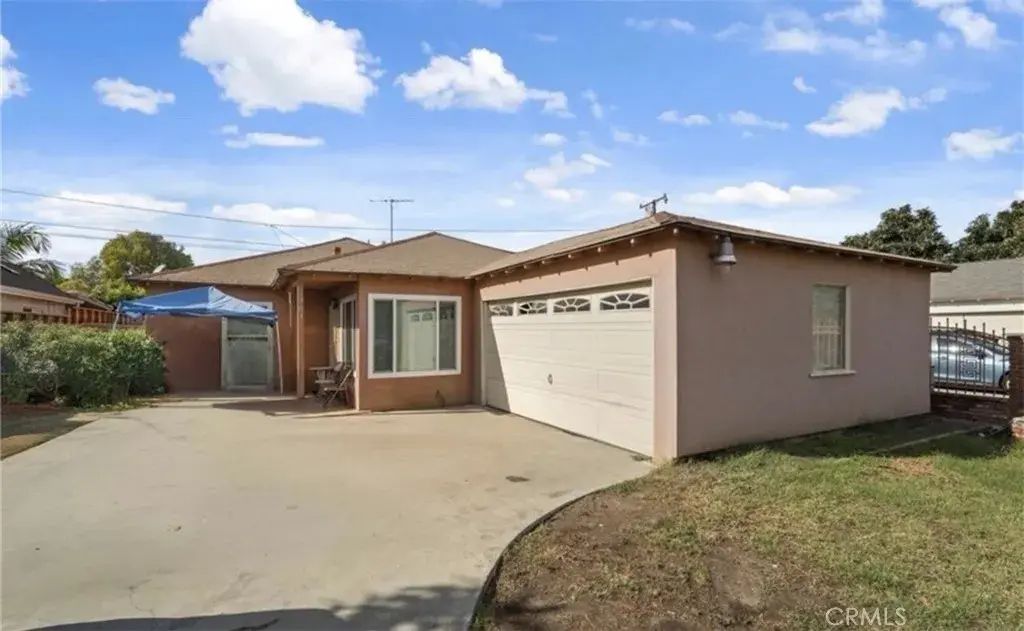 1701 N Paulsen, Compton