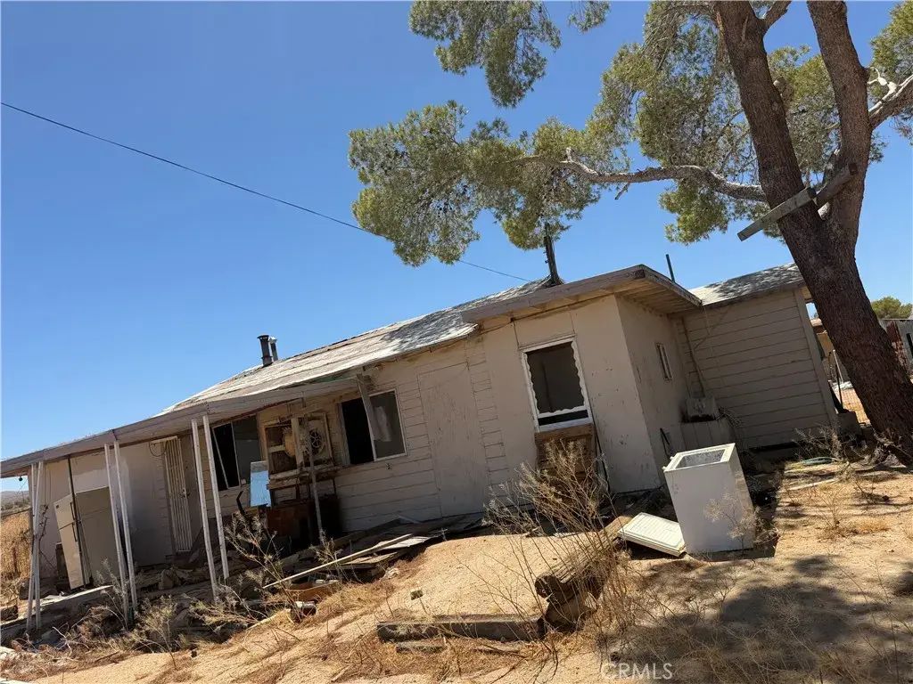 1411 E Bowman, Ridgecrest