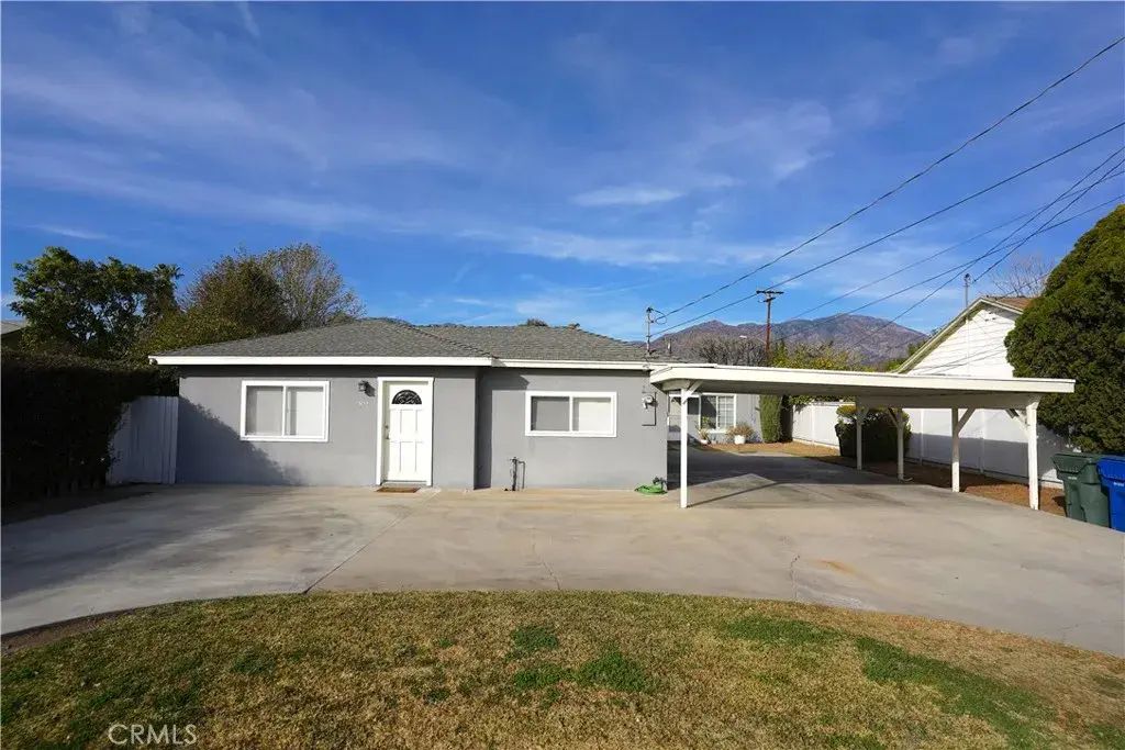 911 Genoa Street, Monrovia