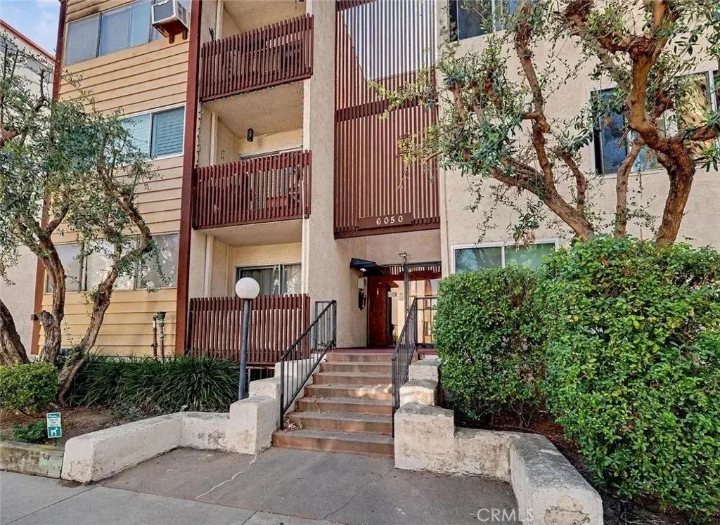6050 Canterbury G227, Culver City