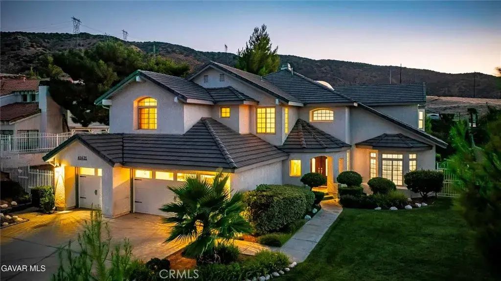 41431 Bristle Cone, Palmdale