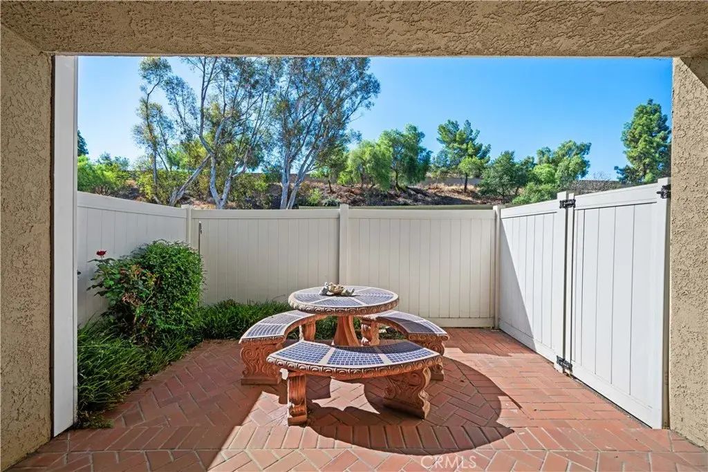 23 Country Mile Road, Pomona
