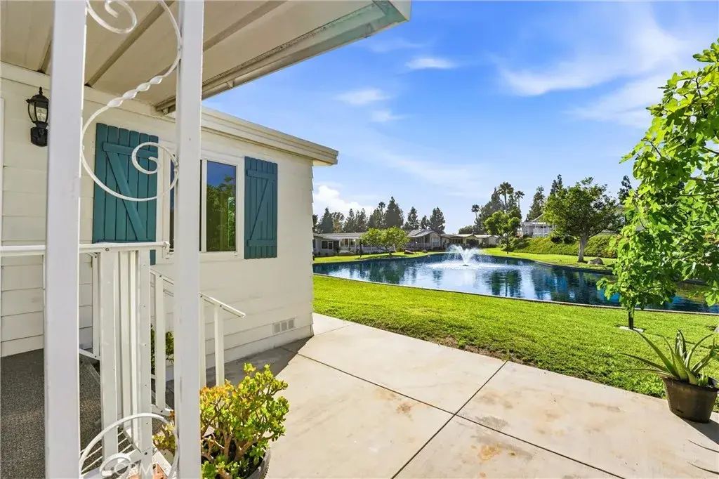24001 Muirlands 64, Lake Forest