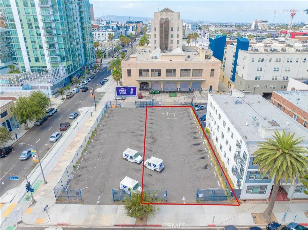 317 Elm, Long Beach